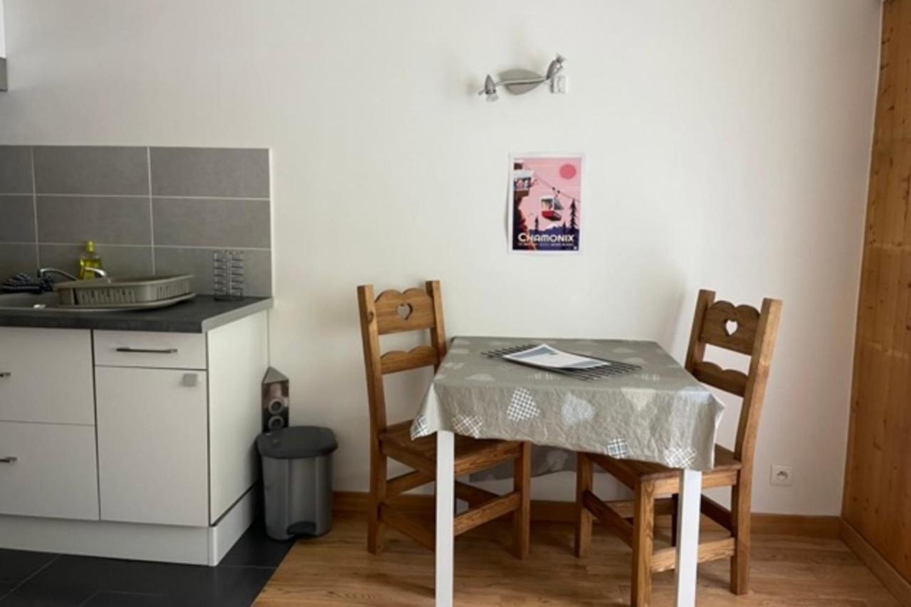 Apartamento Studio With Balcony In Chamonix Mont Blanc Exterior foto